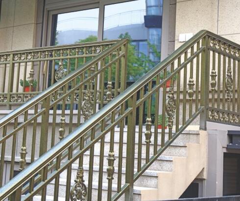 �����o��